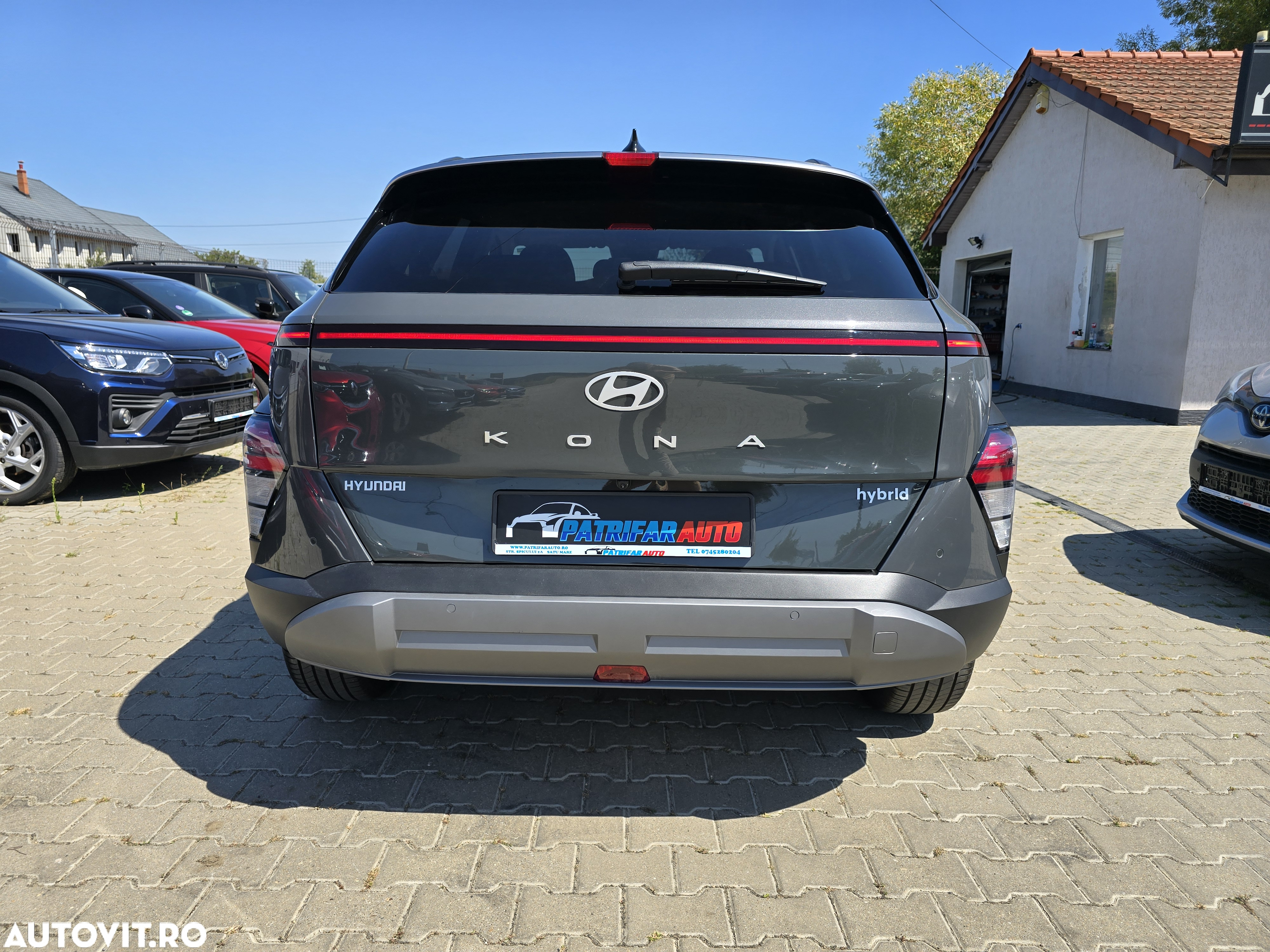 Hyundai KONA - 5