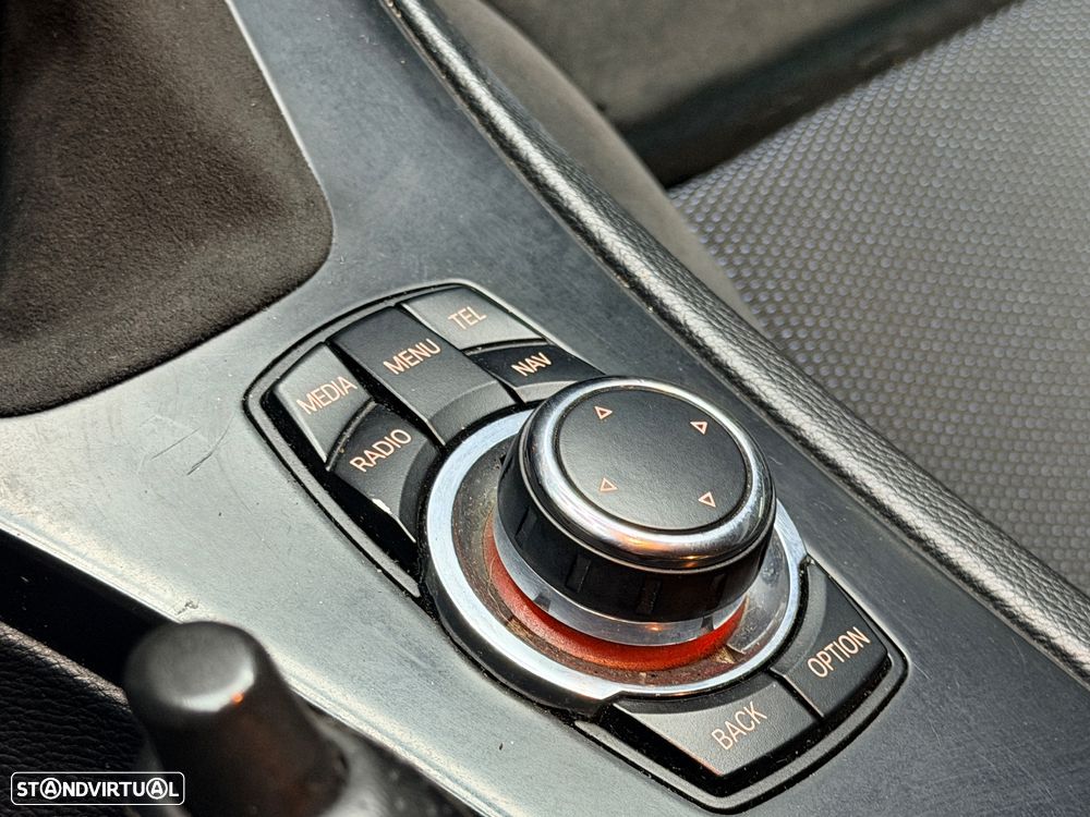 BMW 320 d Coupe - 20