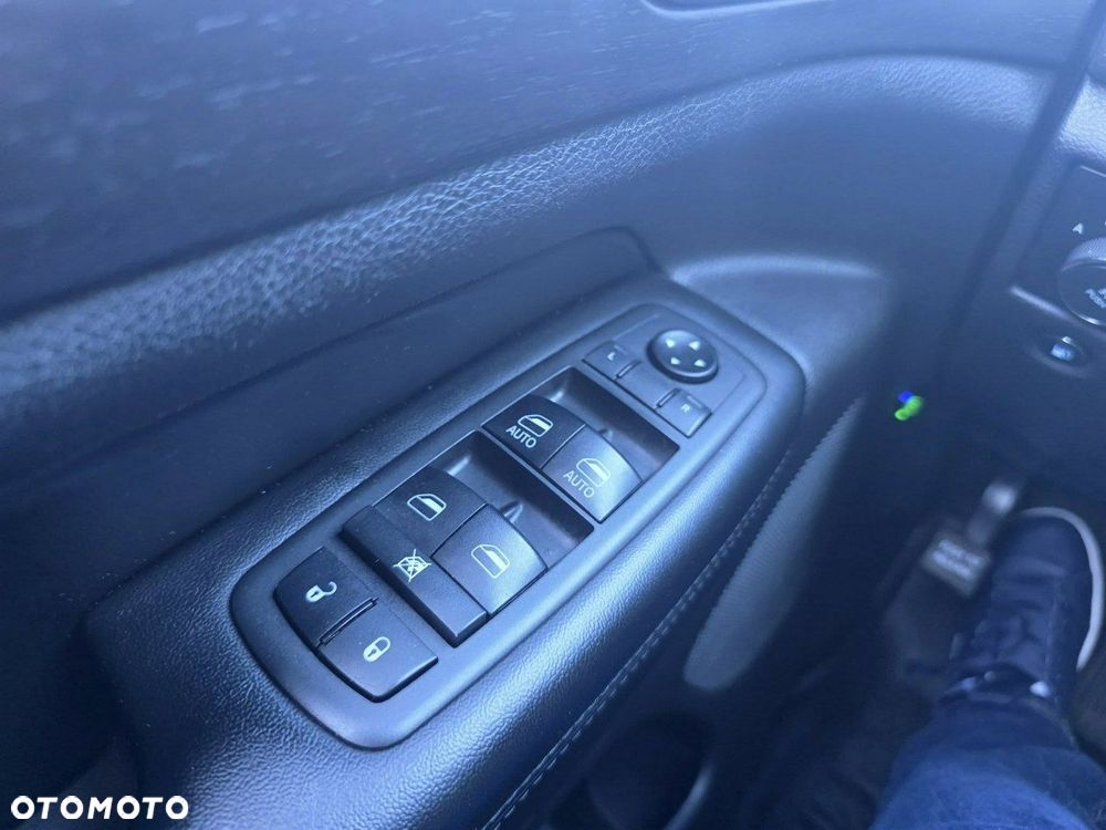 Jeep Grand Cherokee - 10