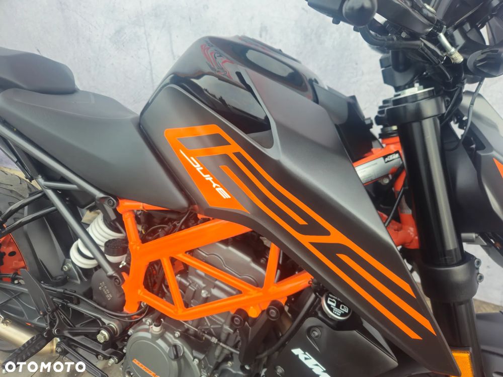 KTM Duke - 20