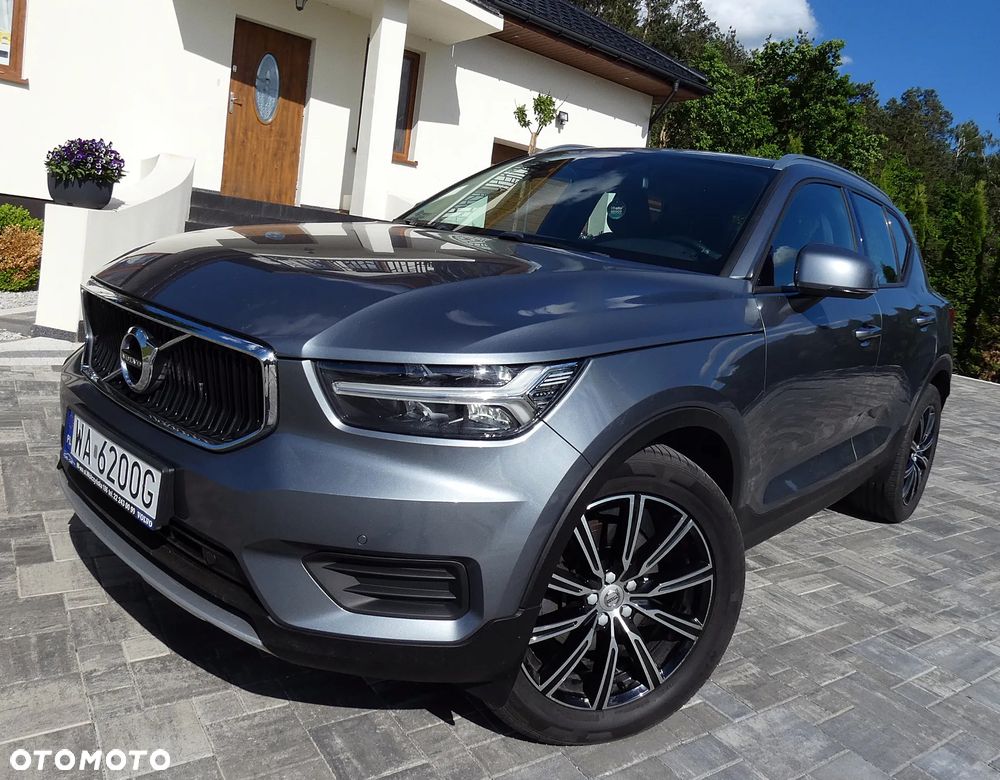 Volvo XC 40 D4 AWD Momentum (Intro Edition) - 11