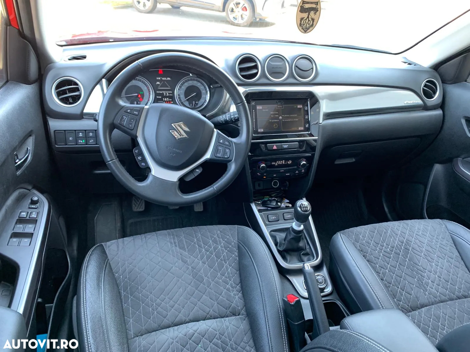 Suzuki Vitara 1.4 Boosterjet AllGrip MHEV Luxus - 8