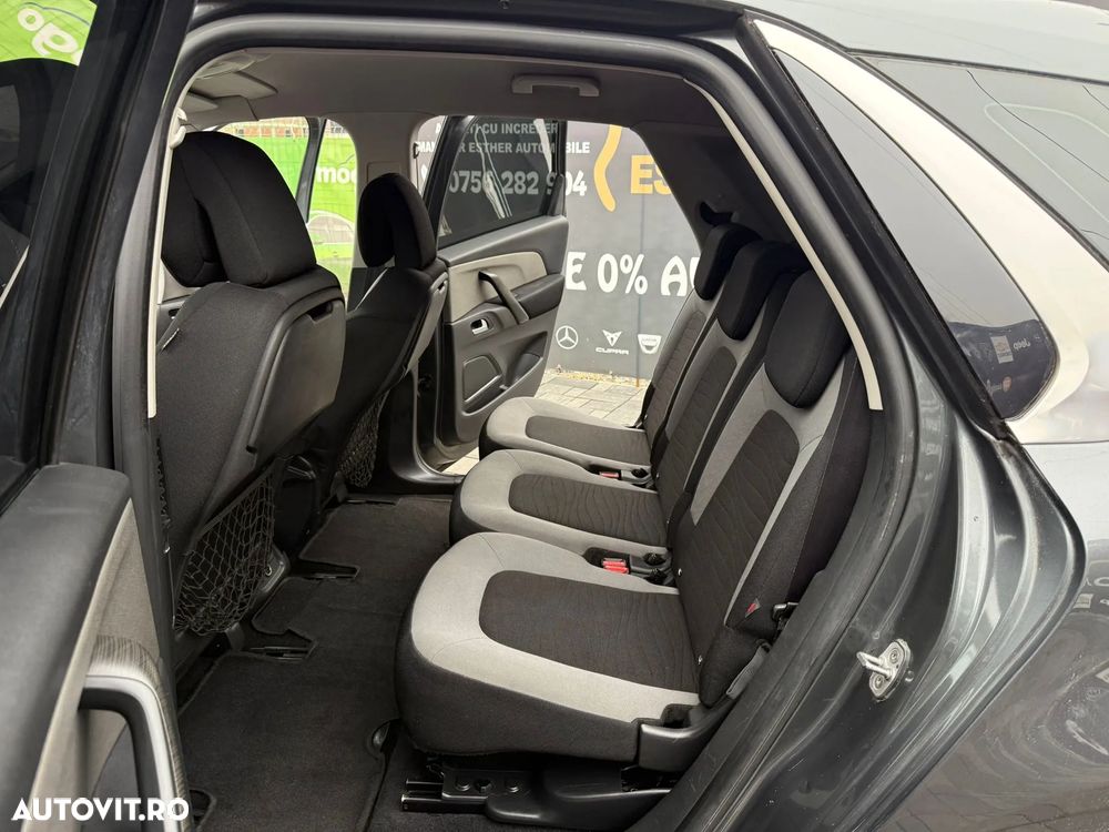 Citroën C4 Picasso - 8