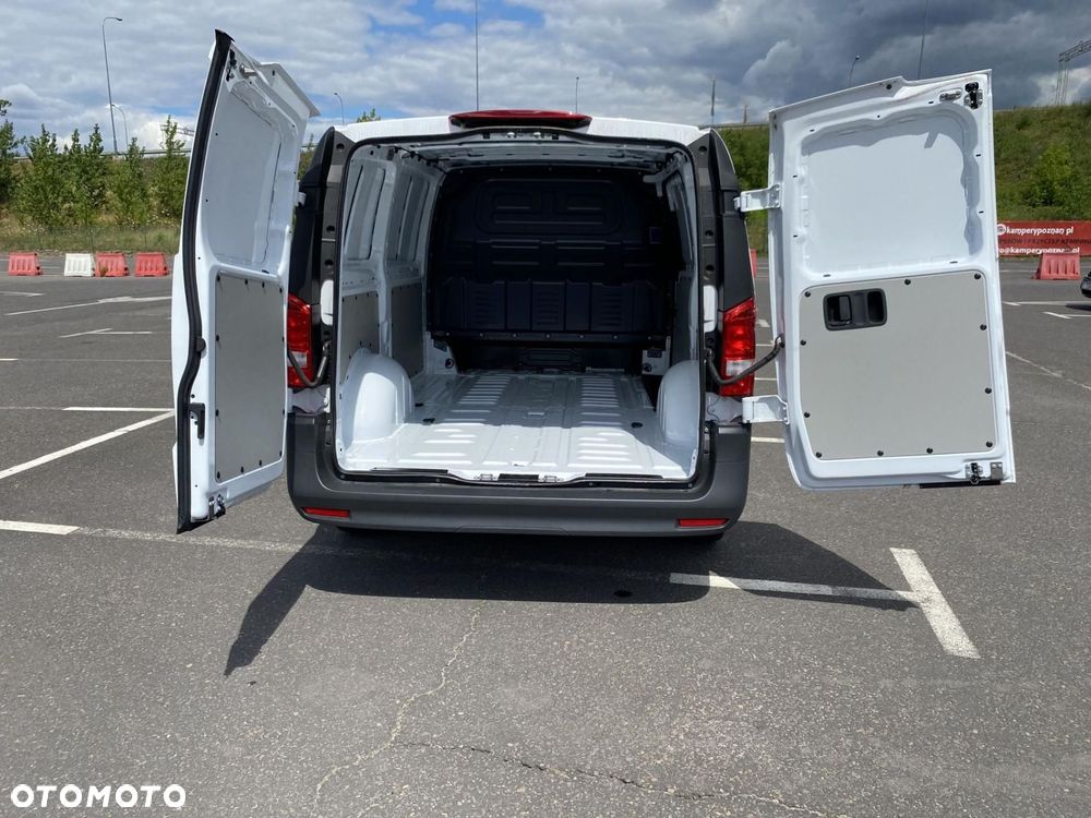 Mercedes-Benz Vito - 20