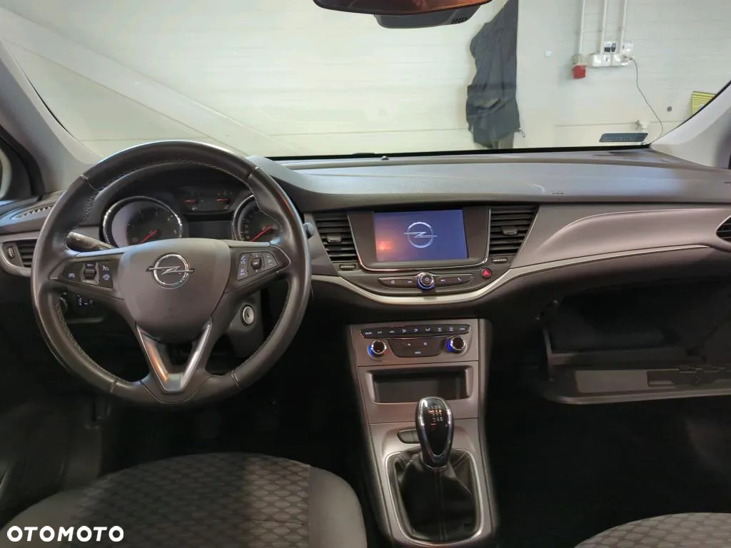 Opel Astra V 1.5 CDTI Edition S&S - 8