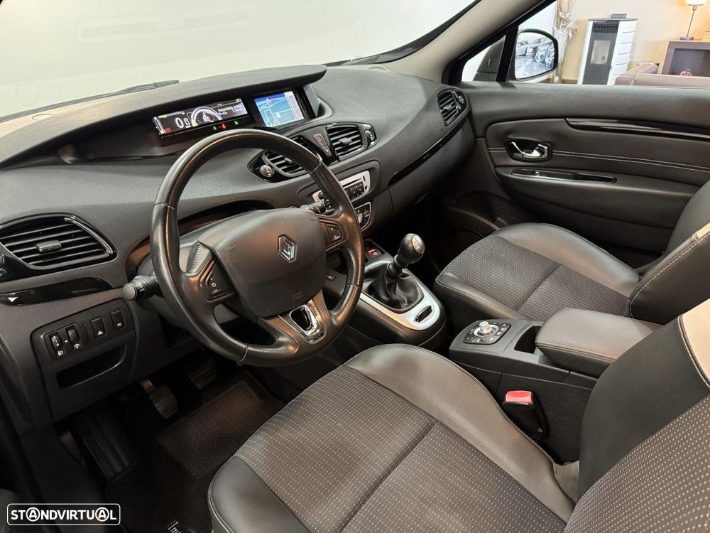 Renault Scénic 1.5 dCi Exclusive SS - 10