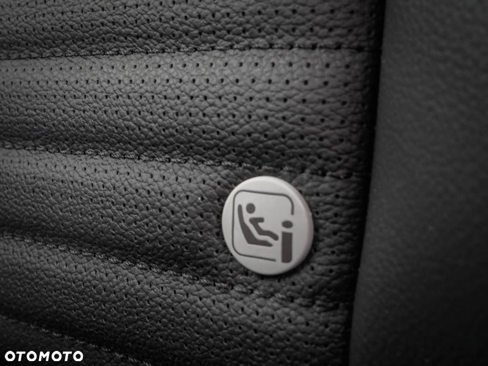 Land Rover Discovery Sport - 25