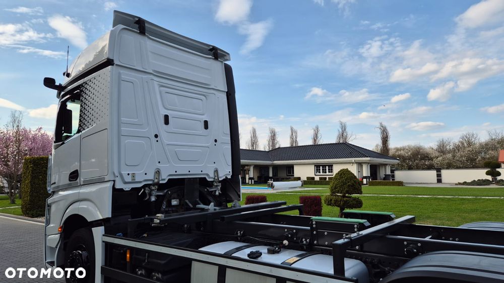 Mercedes-Benz MERCEDES-BENZ///ACTROS/// BIG SPACE///2022///BDF/// NOWY///NIE UŻYWANY/// JEDYNE 12 TYŚ KM///SALONKA/// KAMERY///VIRTUAL COCPIT///FULL LED///STAN JAK NOWY. - 10