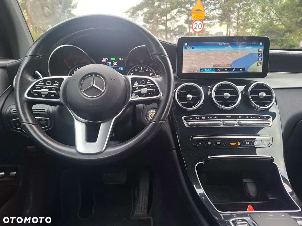 Mercedes-Benz GLC 300 e 4-Matic - 7