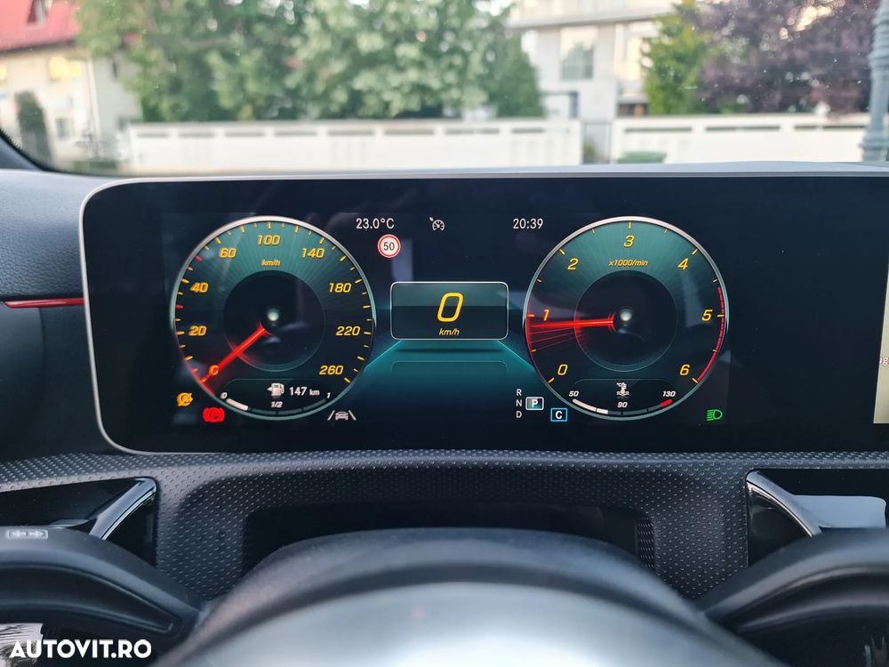 Mercedes-Benz A 180 d 7G-DCT AMG Line - 10