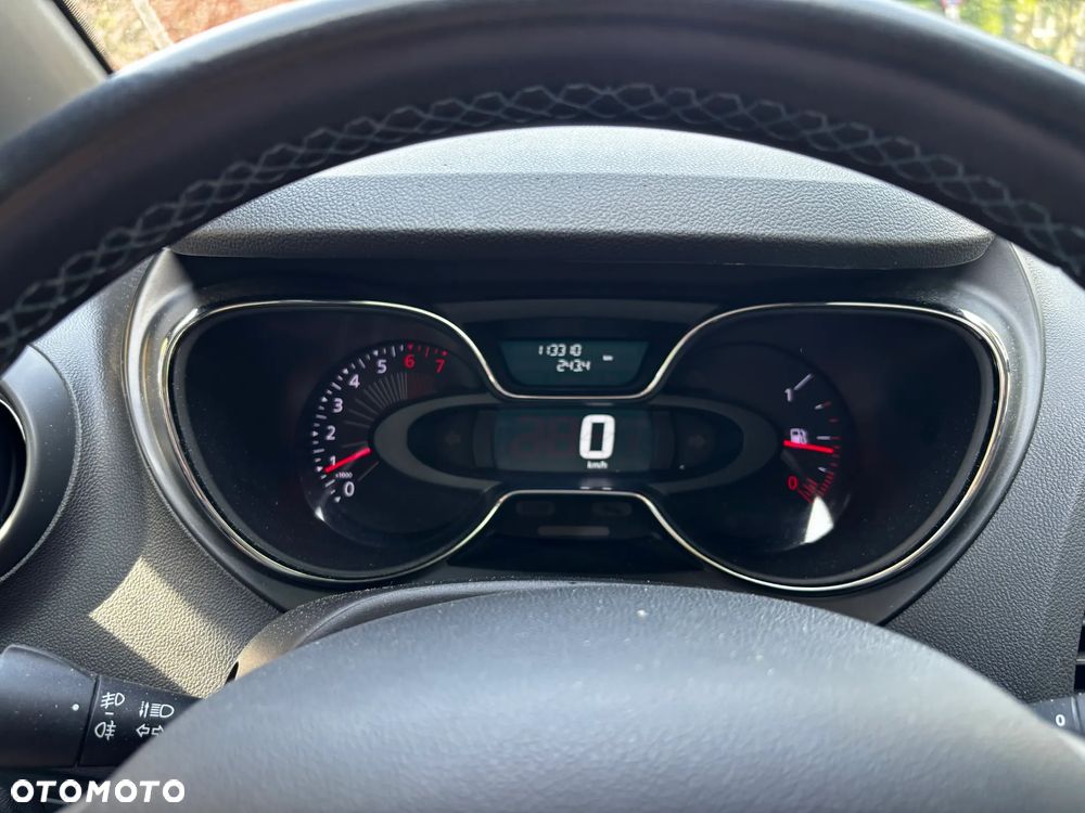 Renault Captur 1.2 Energy TCe Night&Day - 11