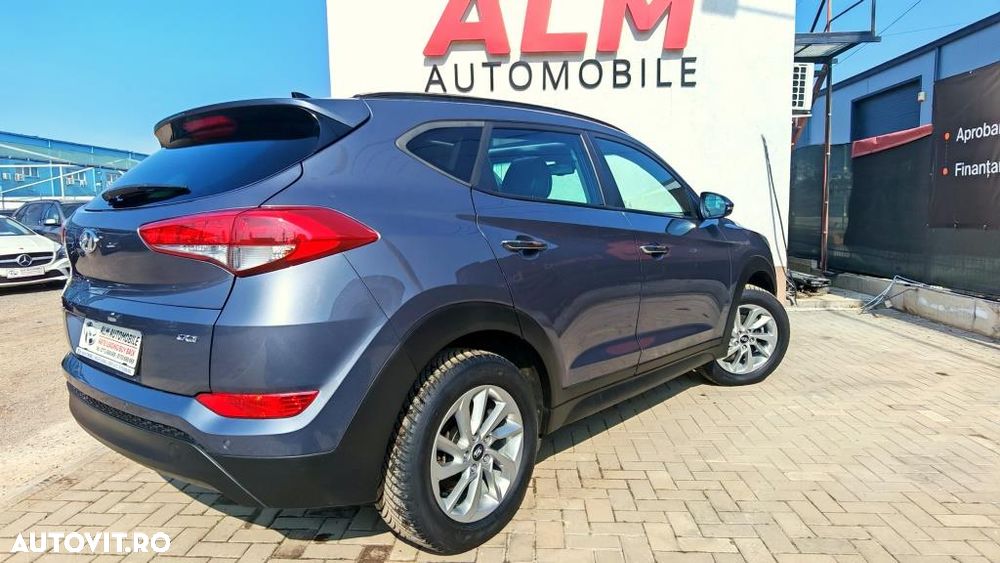 Hyundai Tucson blue 1.7 CRDi 2WD Style - 5