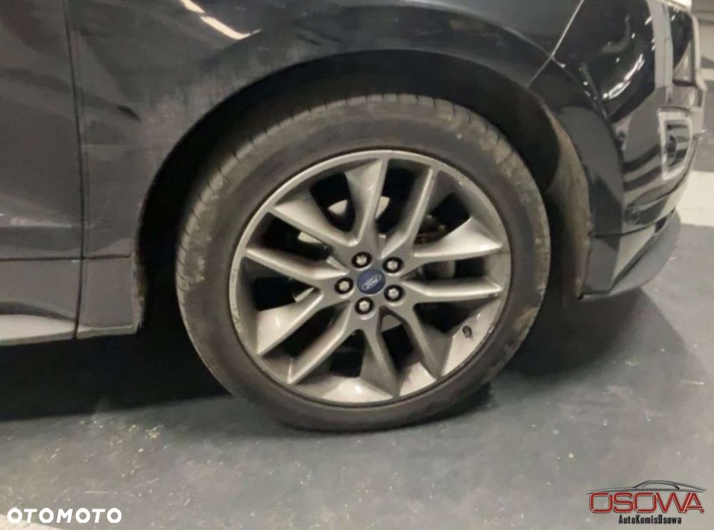 Ford Edge 2.0 TDCi Bi-Turbo 4x4 ST-LINE - 5