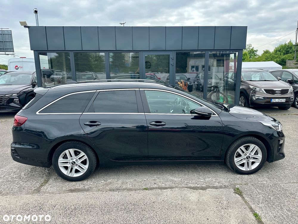 Kia Ceed 1.6 CRDi SCR L Business Line Plus DCT - 12