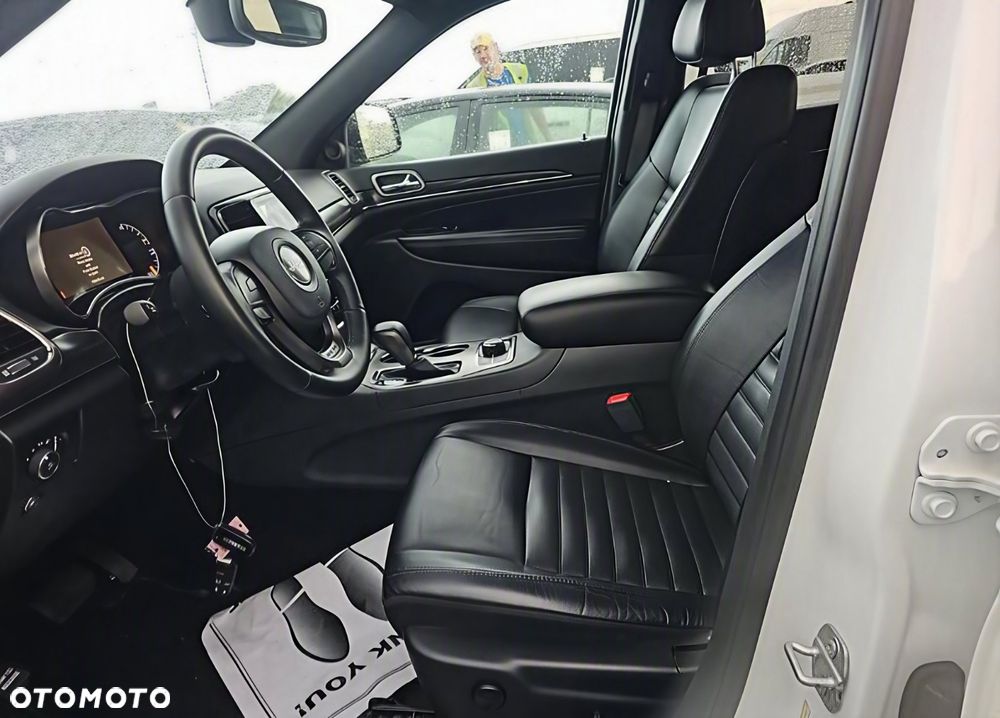 Jeep Grand Cherokee - 5