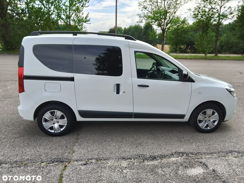 Dacia Dokker 1.5 Blue dCi Laureate - 3