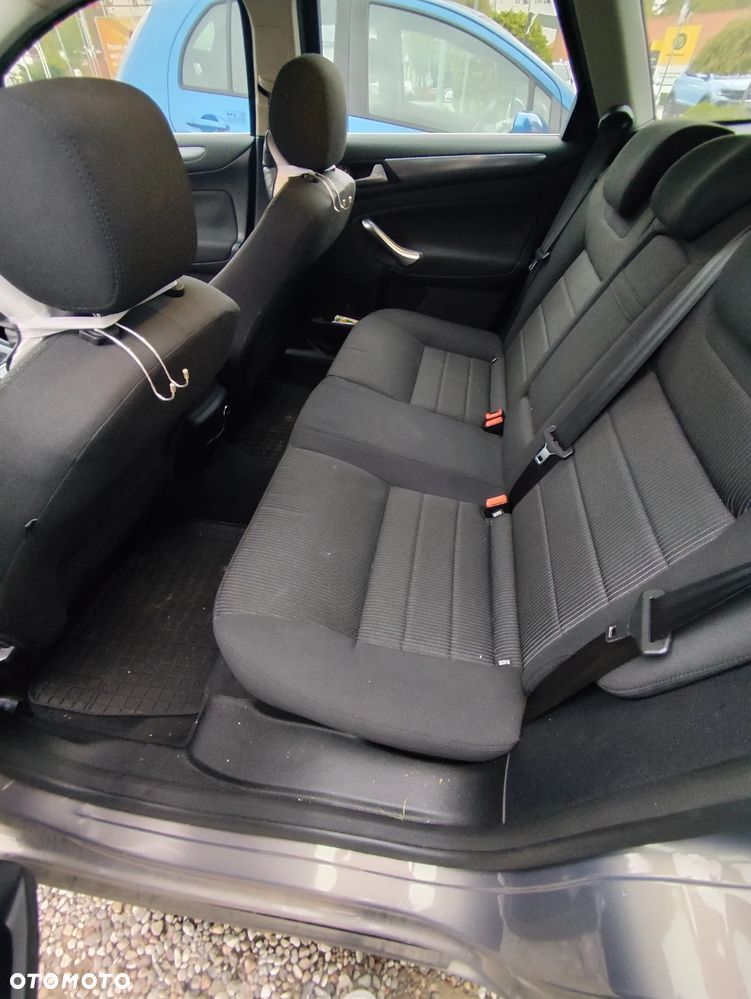 Ford Mondeo 2.0 TDCI Titanium - 12