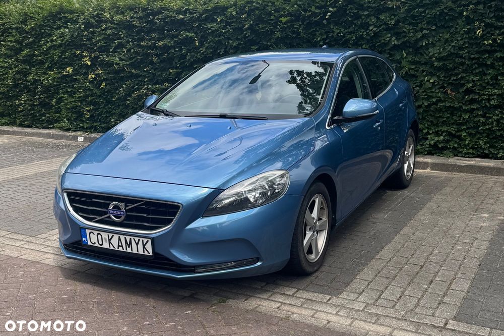 Volvo V40 D2 Momentum - 4