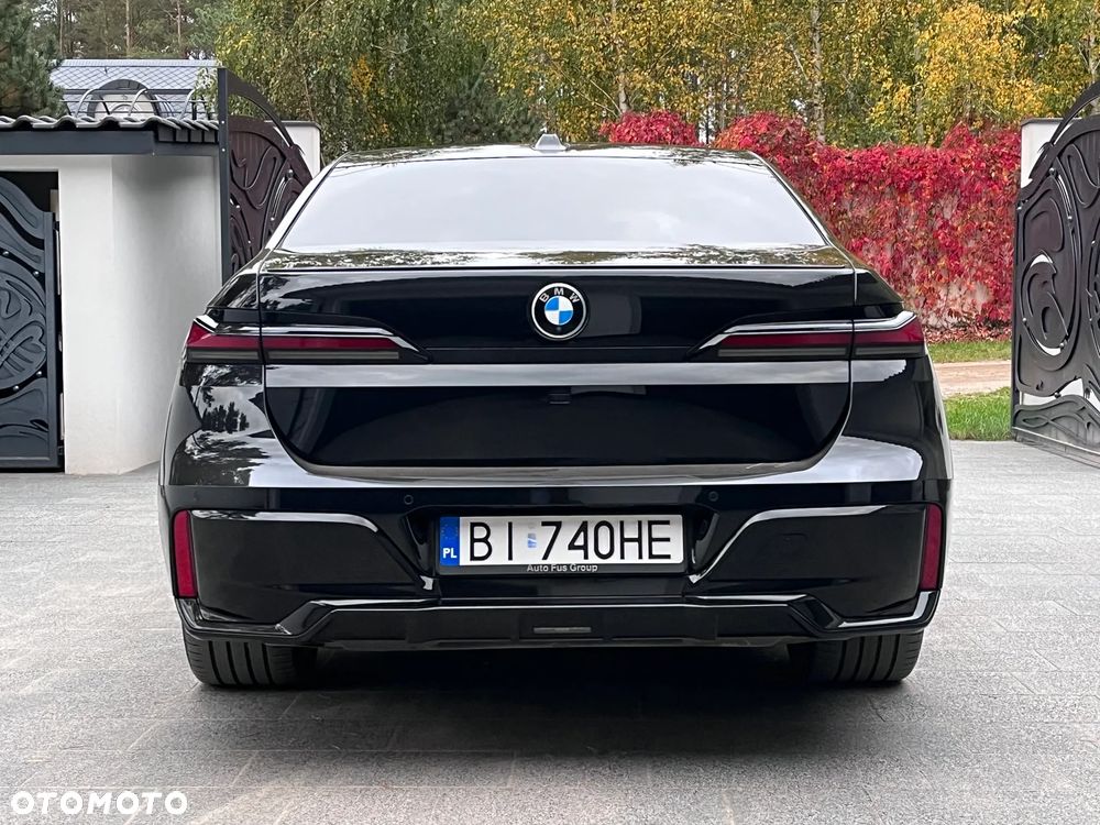BMW Seria 7 740d xDrive mHEV sport - 12