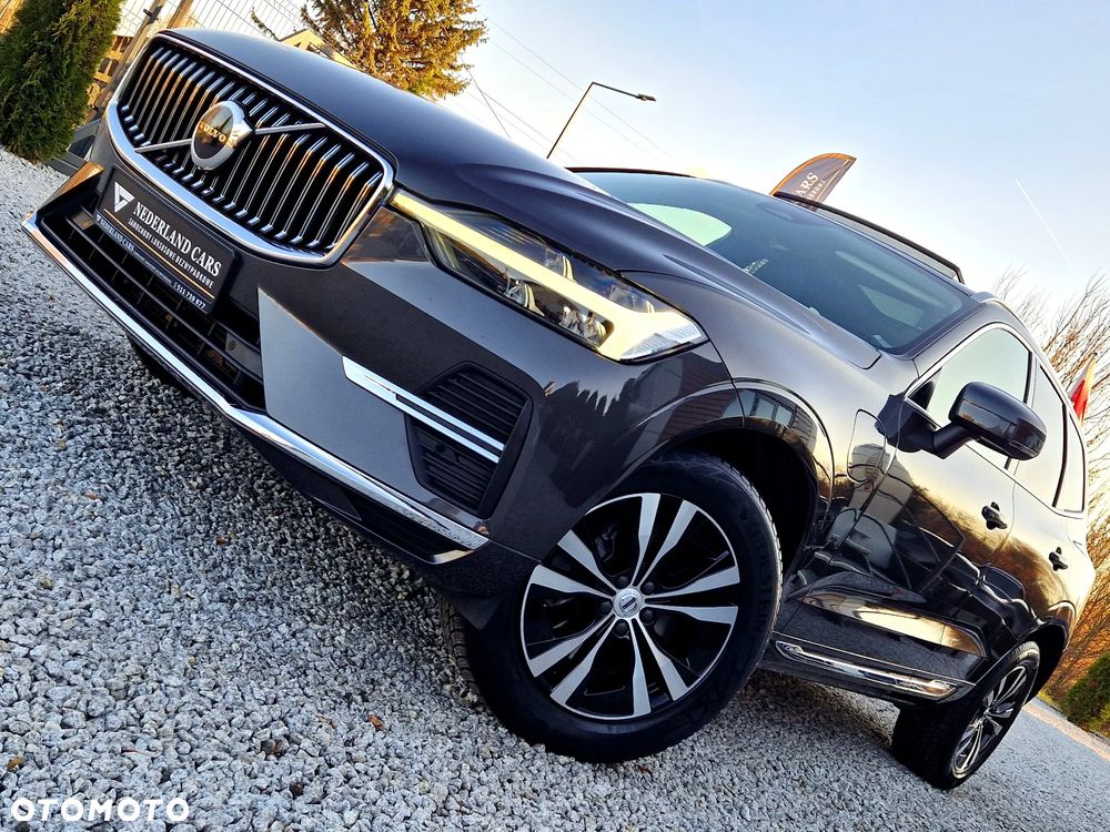 Volvo XC 60 T6 AWD Recharge Geartronic Inscription Expression - 2