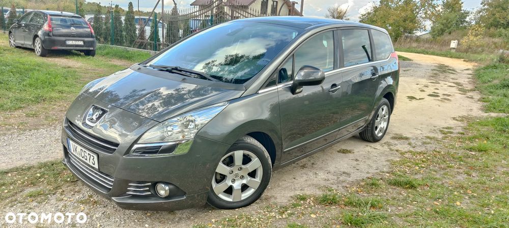 Peugeot 5008 2.0 HDi Allure 7os - 9