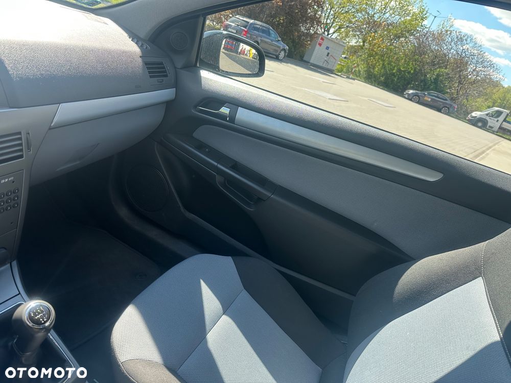 Opel Astra 1.6 Enjoy - 11