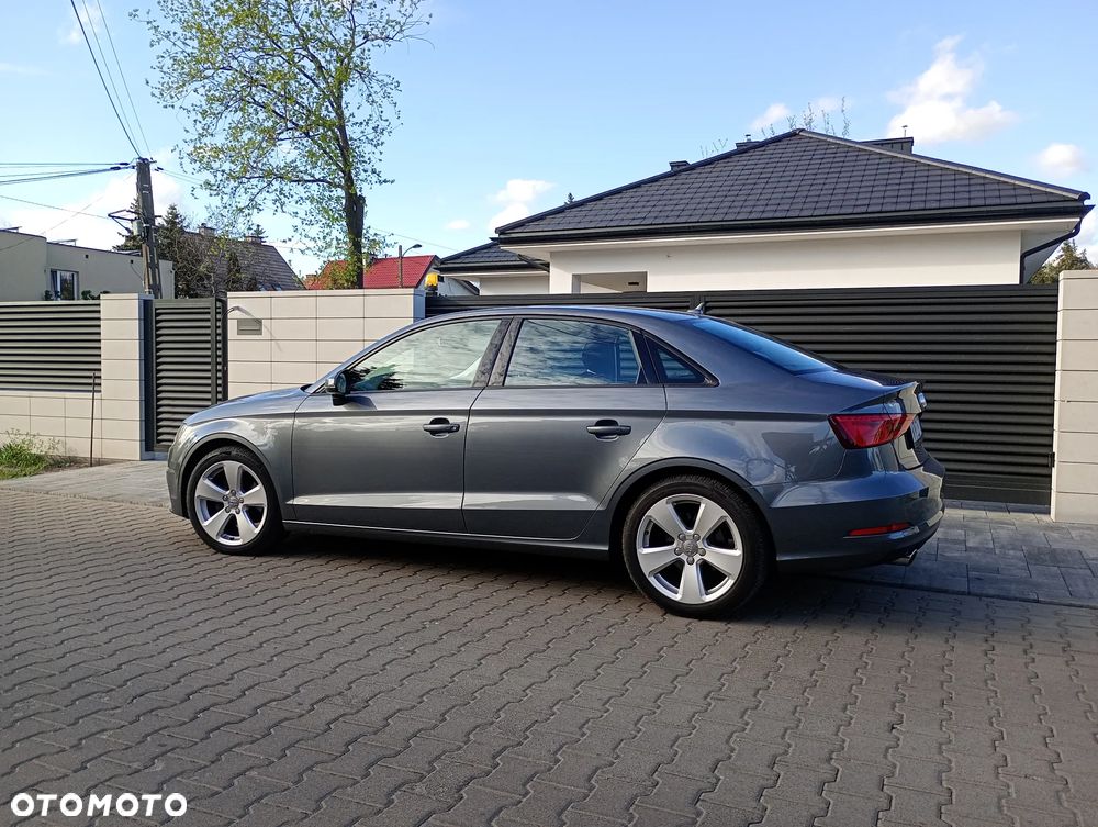 Audi A3 Limousine 1.6 TDI clean diesel Attraction S tronic - 1