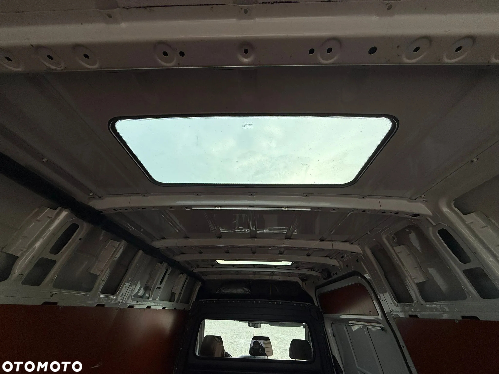 Volkswagen CRAFTER - 21
