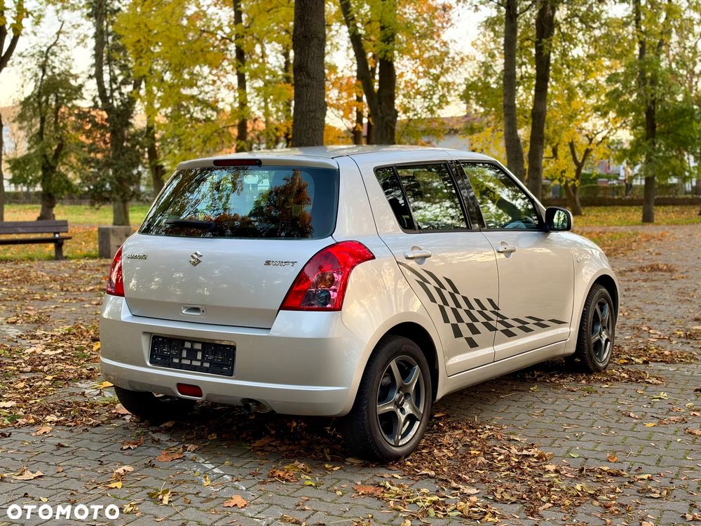 Suzuki Swift 1.3 Comfort+ - 11