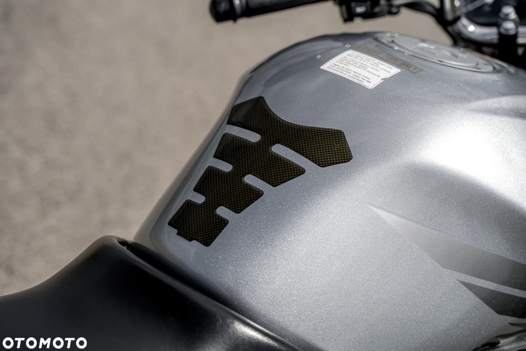 Honda CBF - 16