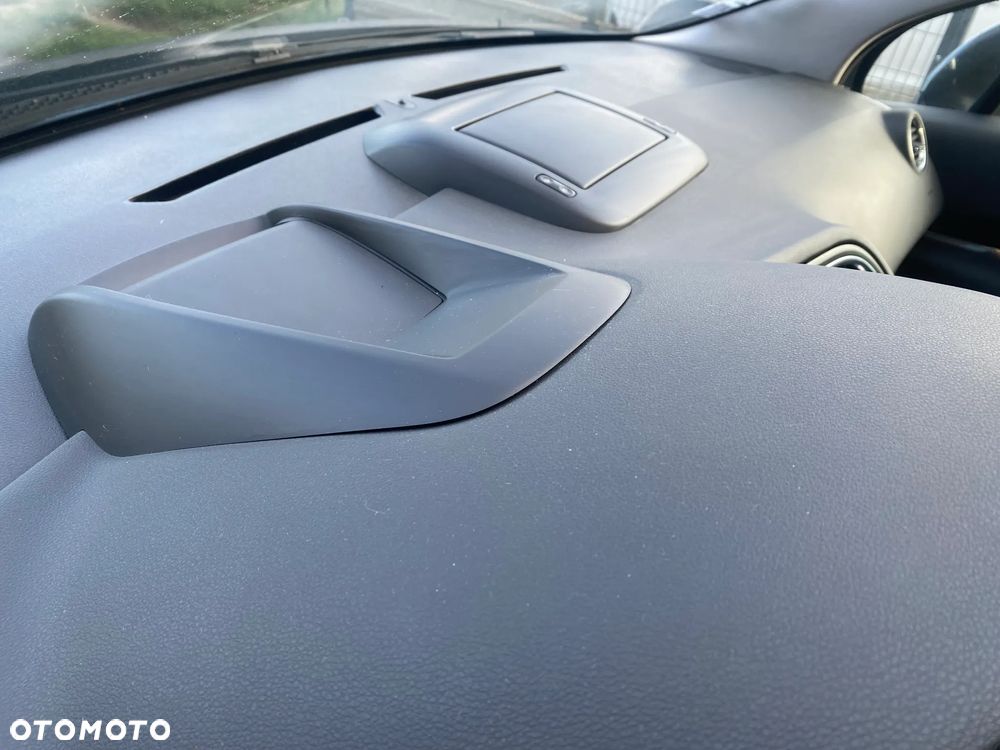 Peugeot 5008 e-HDI FAP 115 EGS6 Stop&Start Allure - 12