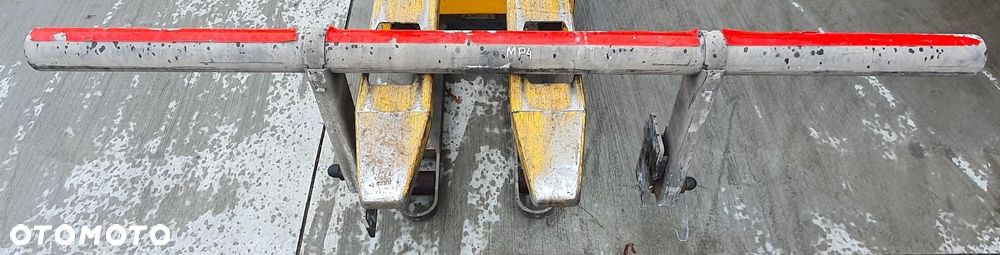 BELKA WSPORNIK TYŁ ZAKOŃCZENIE RAMY MERCEDES ACTROS MP4 - 1