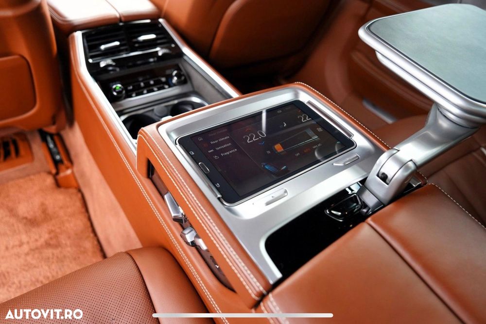 BMW M7 M760Li xDrive V12 Excellence - 3
