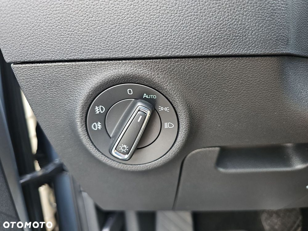 Skoda Karoq 2.0 TDI SCR 4x2 Style DSG - 28