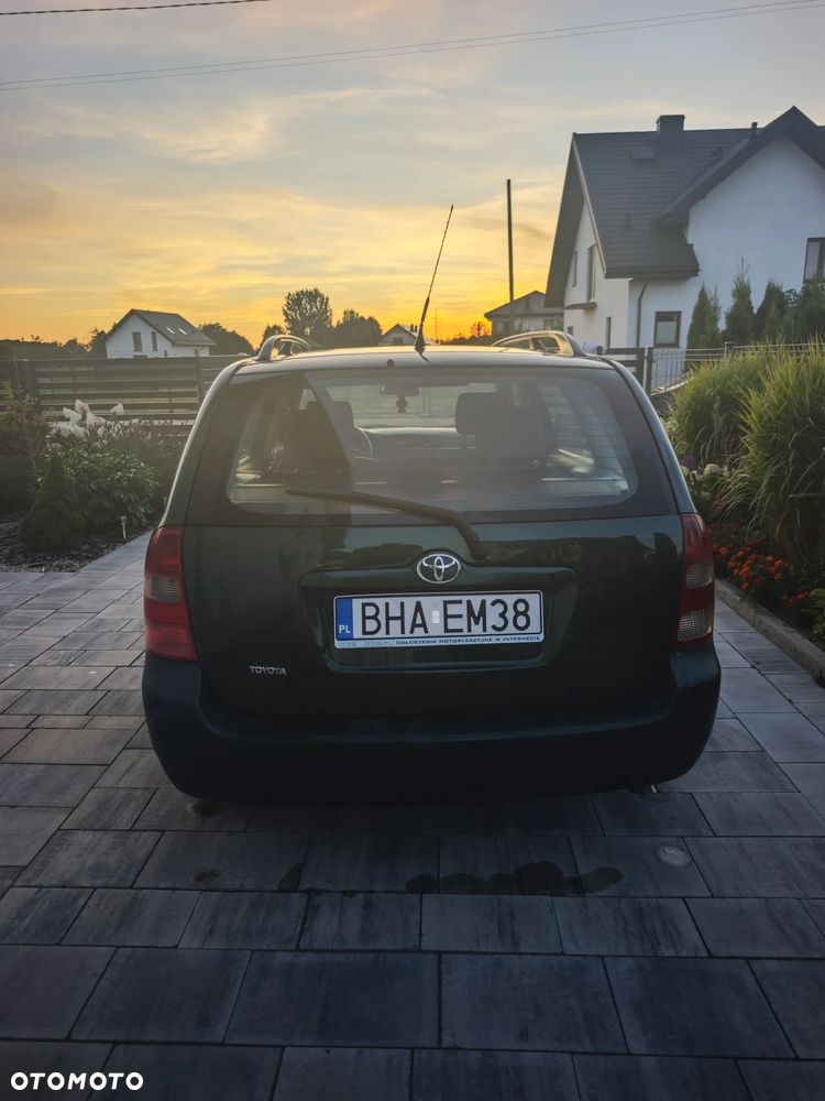 Toyota Corolla 2.0 D-4D - 3