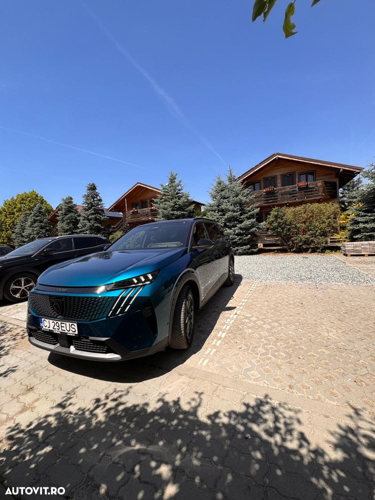 Peugeot 5008 1.2L 136 CP e-DCS6 MHEV GT - 3