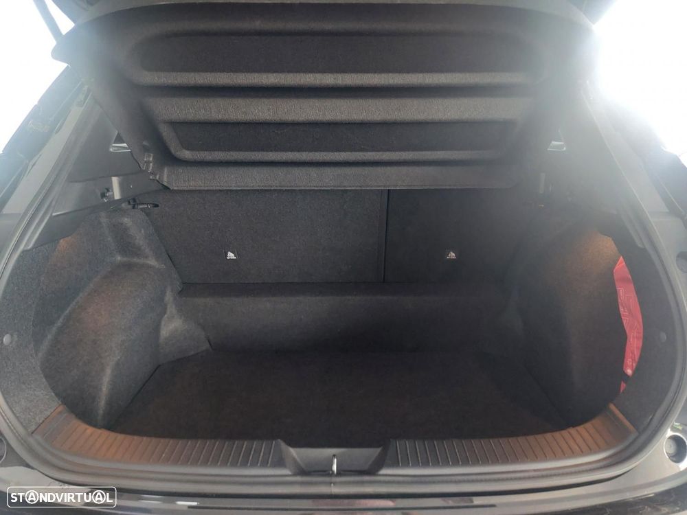 Nissan Qashqai 1.3 DIG-T N-Connecta - 39