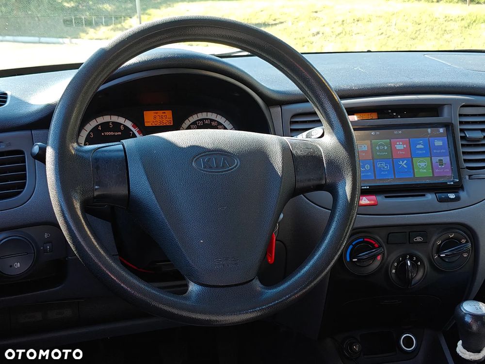 Kia Rio 1.4 Comfort - 6