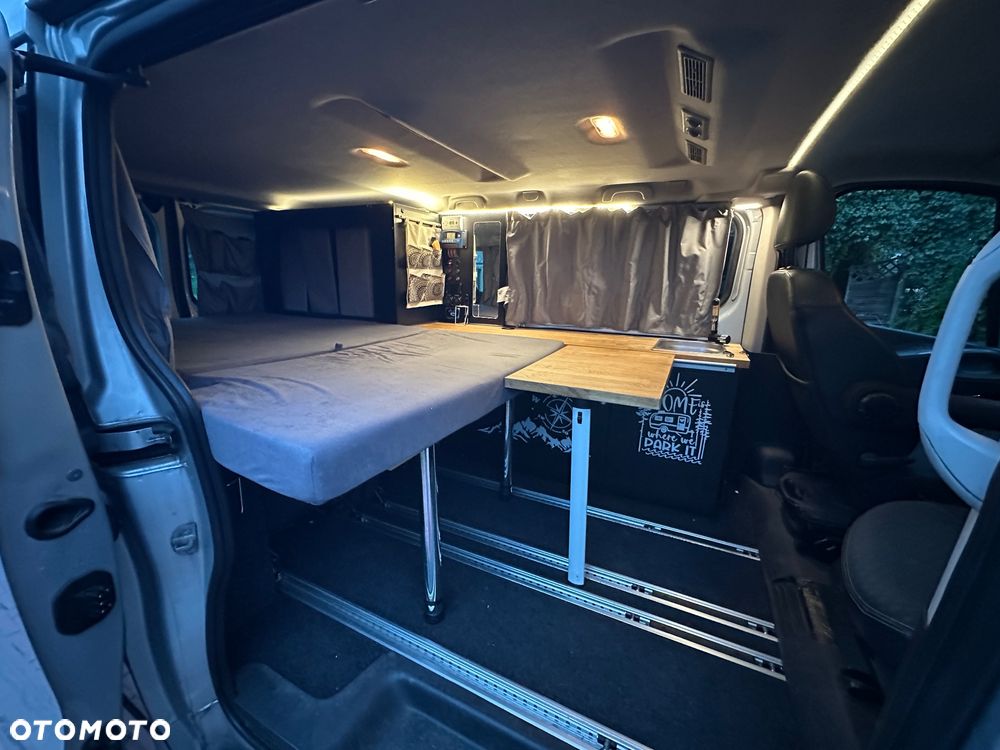 Opel Vivaro L2H1 2,9t Edition - 11