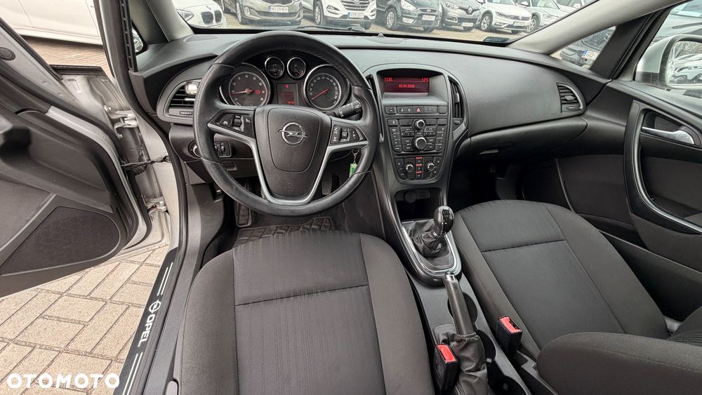 Opel Astra 1.4 T Cosmo - 6