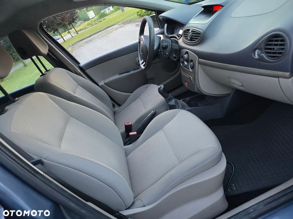 Renault Clio 1.2 16V All Inclusive - 13