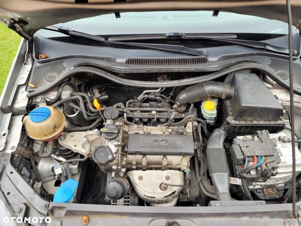 Volkswagen Polo - 12