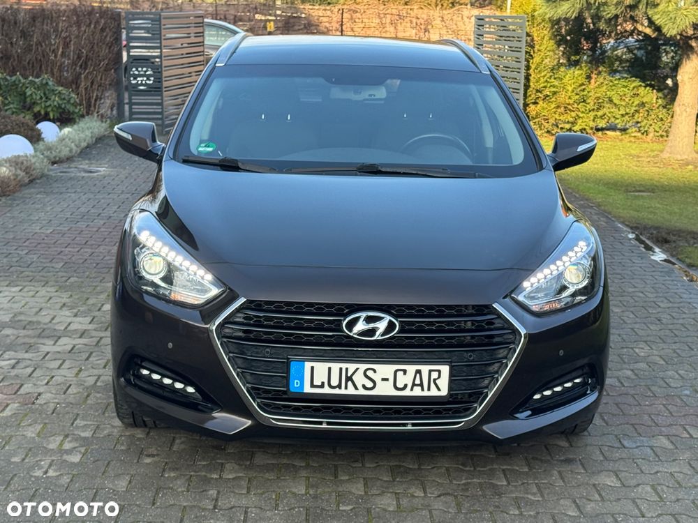 Hyundai i40 Kombi blue 1.6 Space - 8
