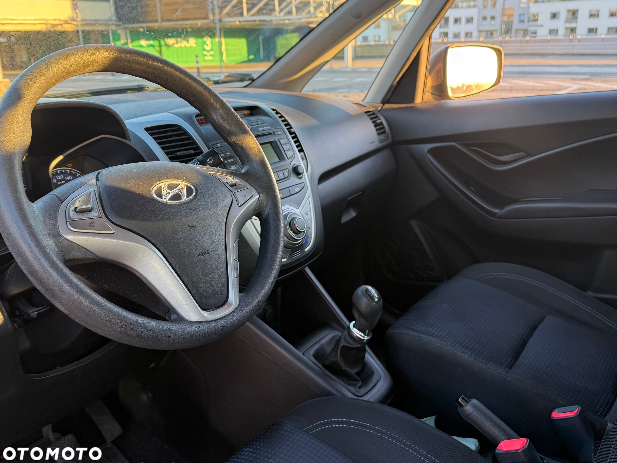 Hyundai ix20 1.4 Classic + - 12