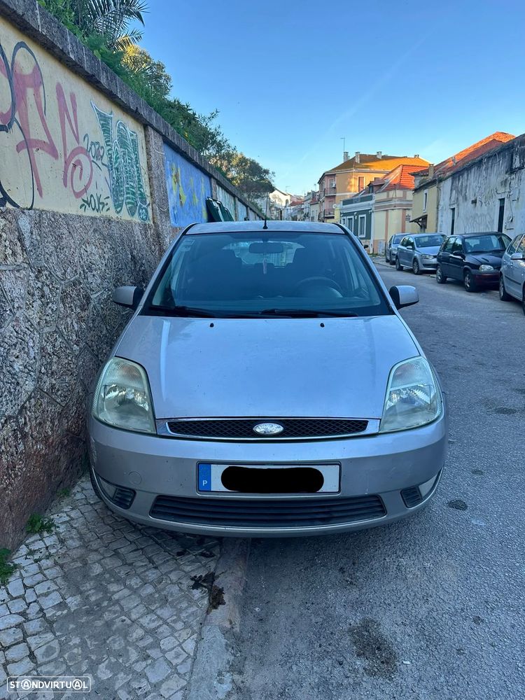 Ford Fiesta - 2