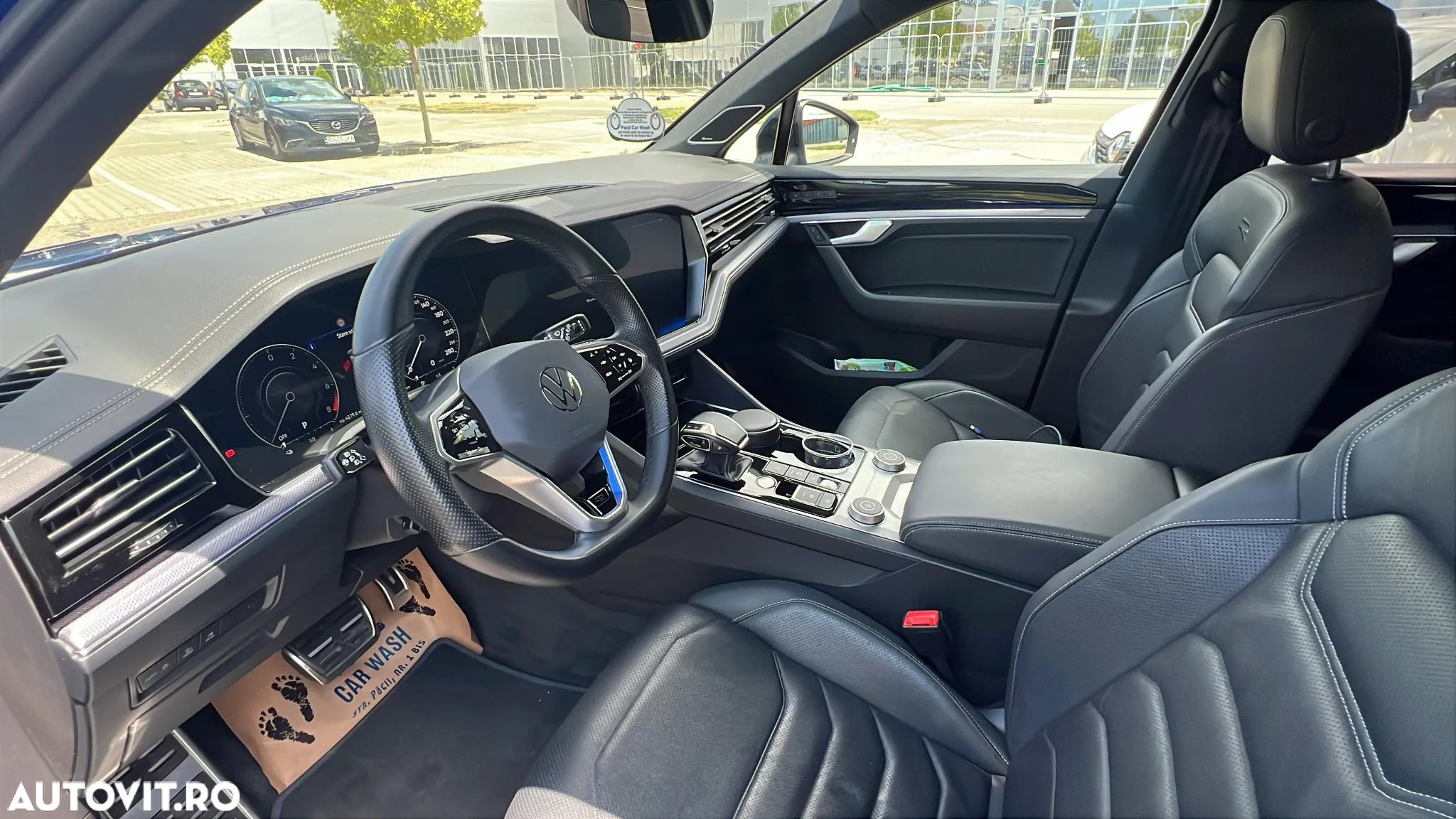 Volkswagen Touareg V6 TSI R-Style - 17