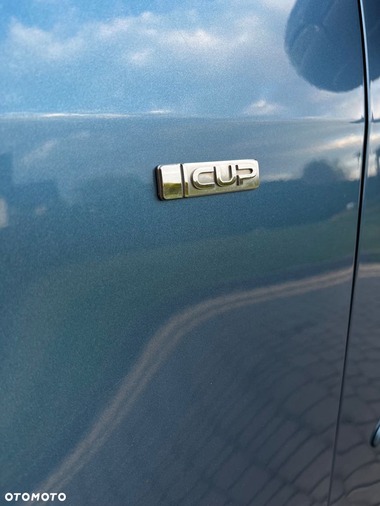 Volkswagen Touran 2.0 TDI DPF Cup - 9