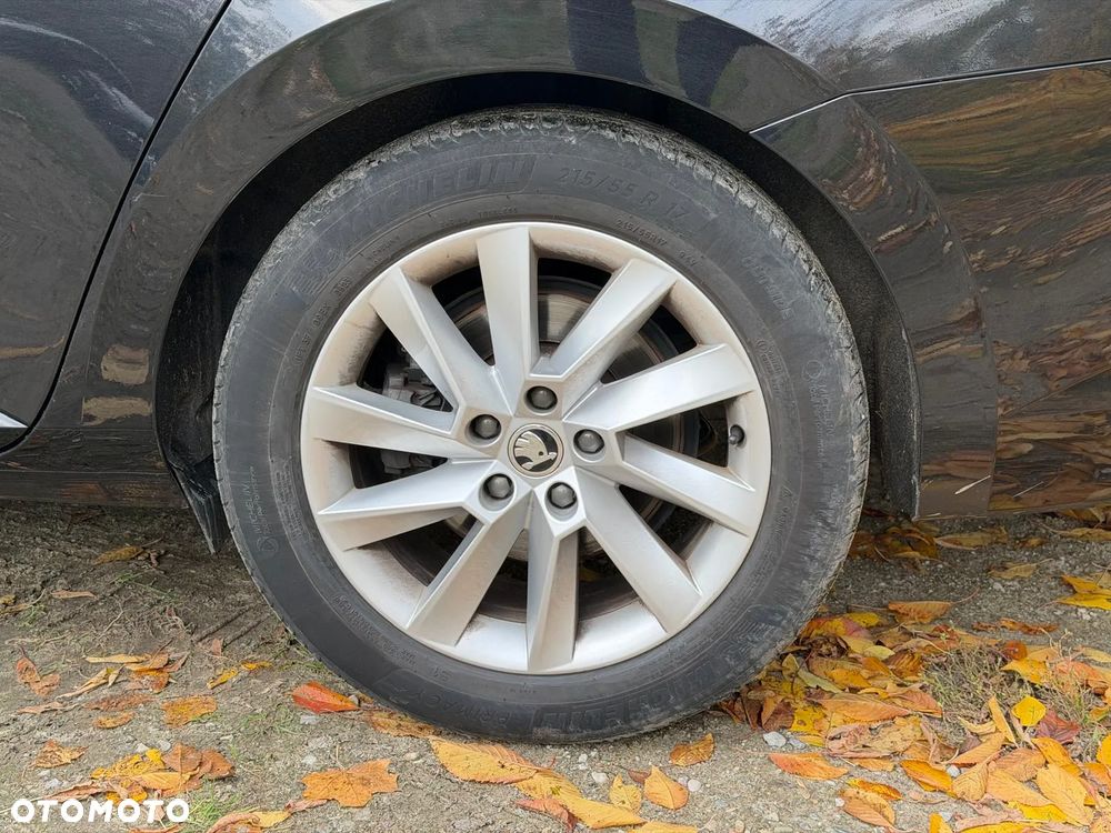 Skoda Superb 2.0 TDI SCR Ambition DSG - 34