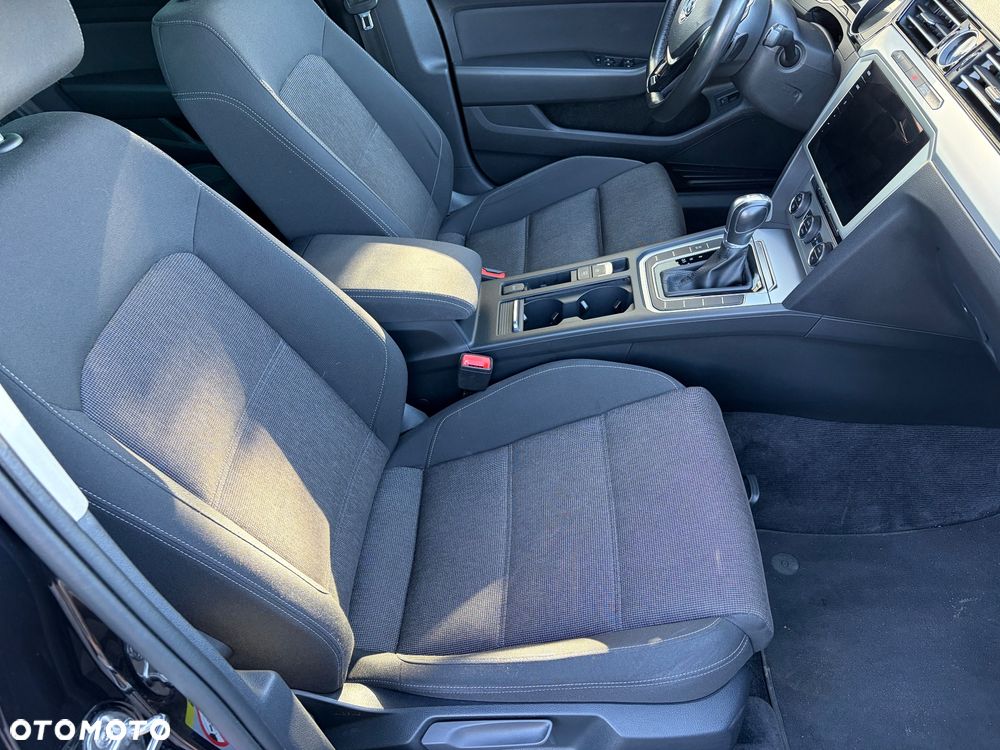 Volkswagen Passat 2.0 TDI BMT Comfortline DSG7 - 19