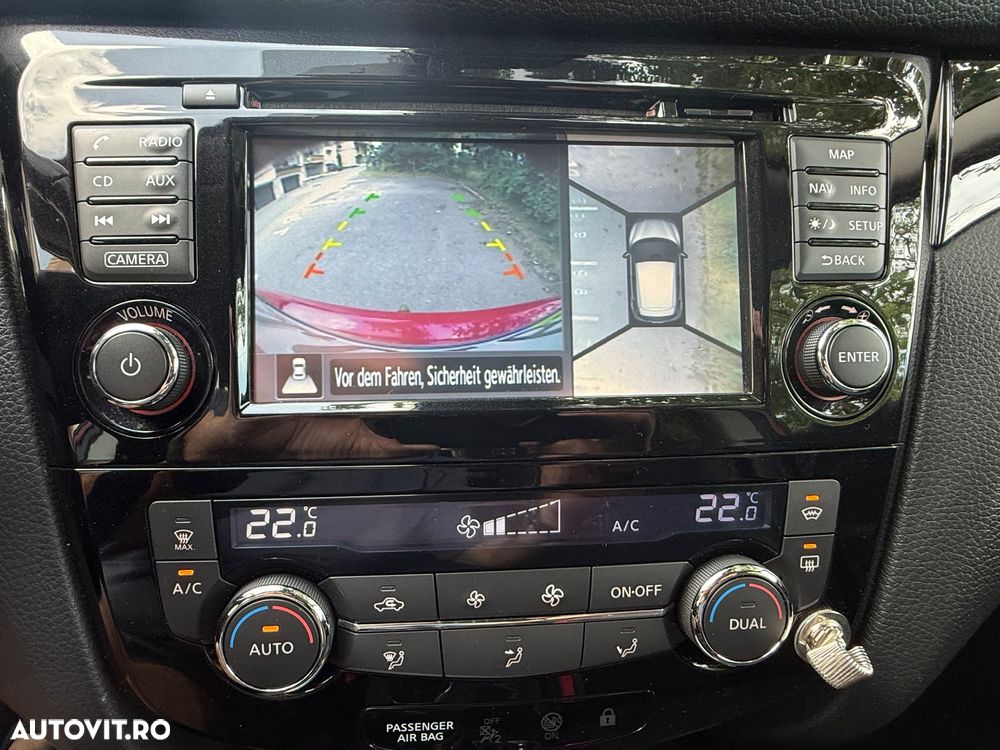 Nissan Qashqai 1.6L dCi Start/Stop 4X4-i Tekna - 35